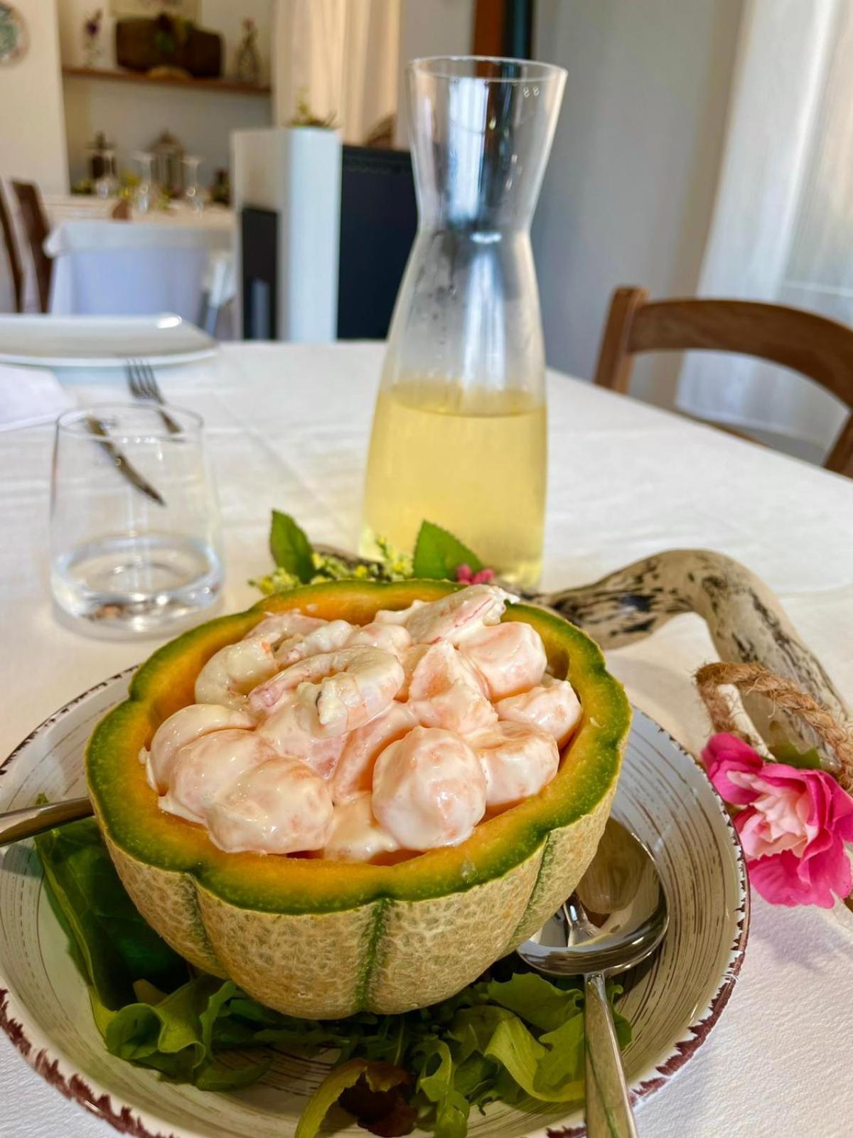 Hotel Ristorante Le Querciolaie Dei Ricci Фонтебланда Екстер'єр фото